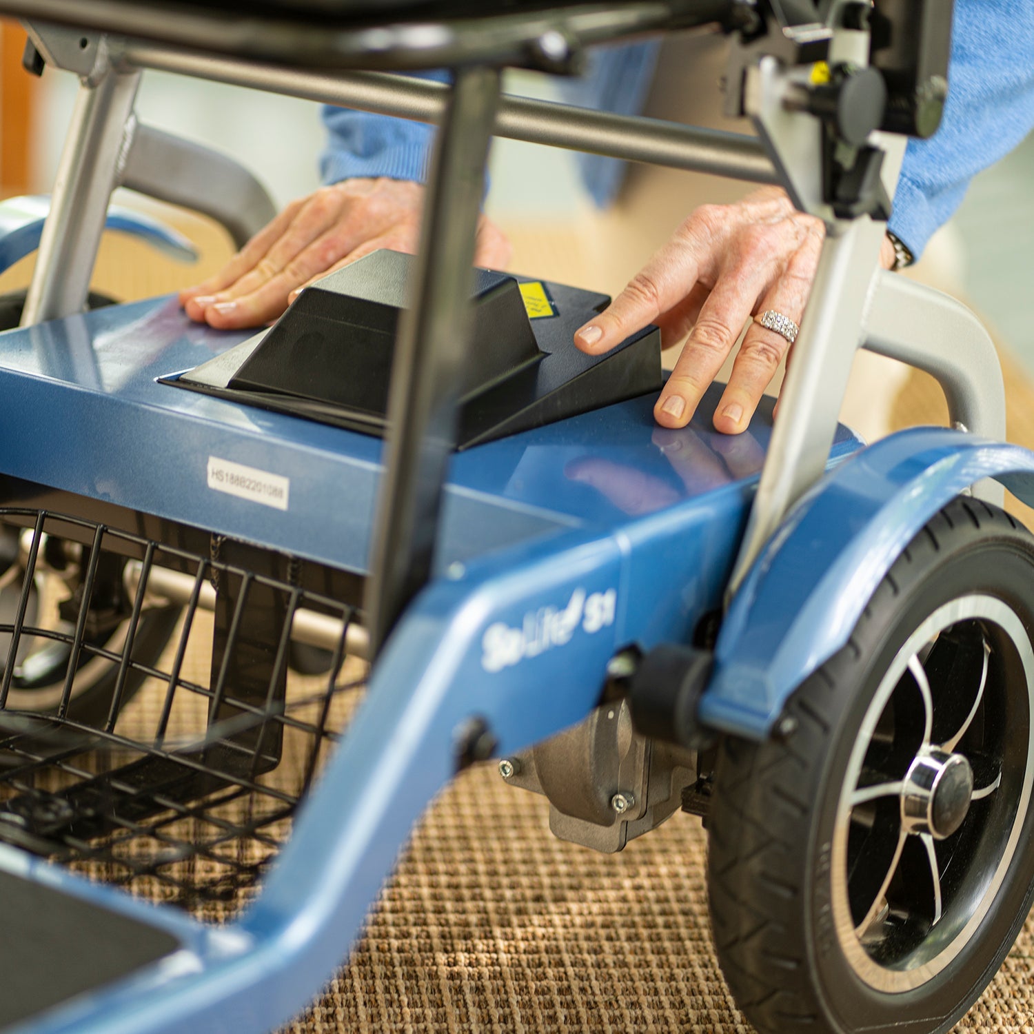 Journey - Perfect Walker Folding Power Scooter - Blue Journey - Perfect Walker Folding Power Scooter - Blue