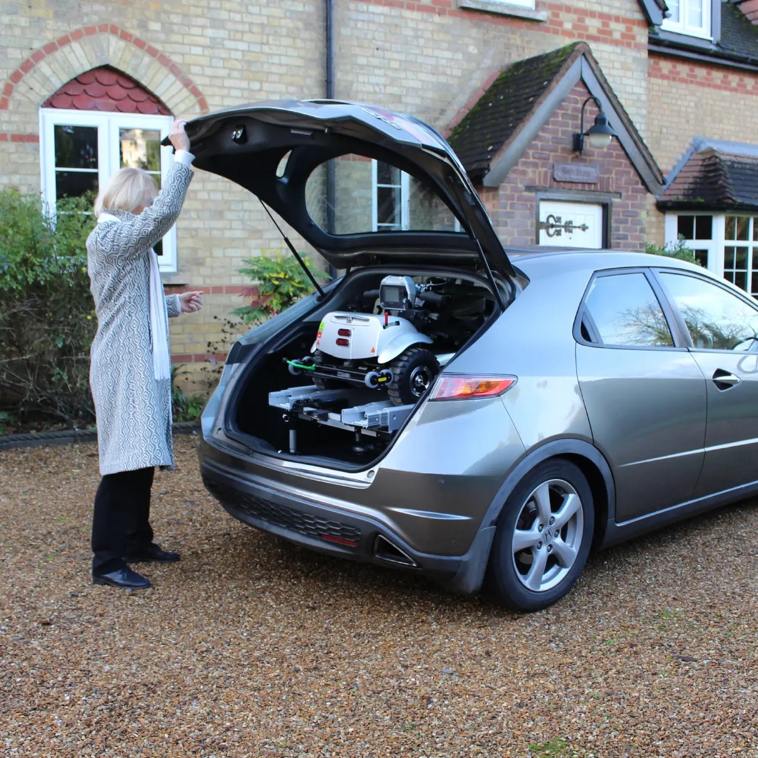 Quingo | Flyte Mobility Scooter With MK2 Self Loading Ramp | Quingo Flyte MK2 Quingo | Flyte Mobility Scooter With MK2 Self Loading Ramp | Quingo Flyte MK2